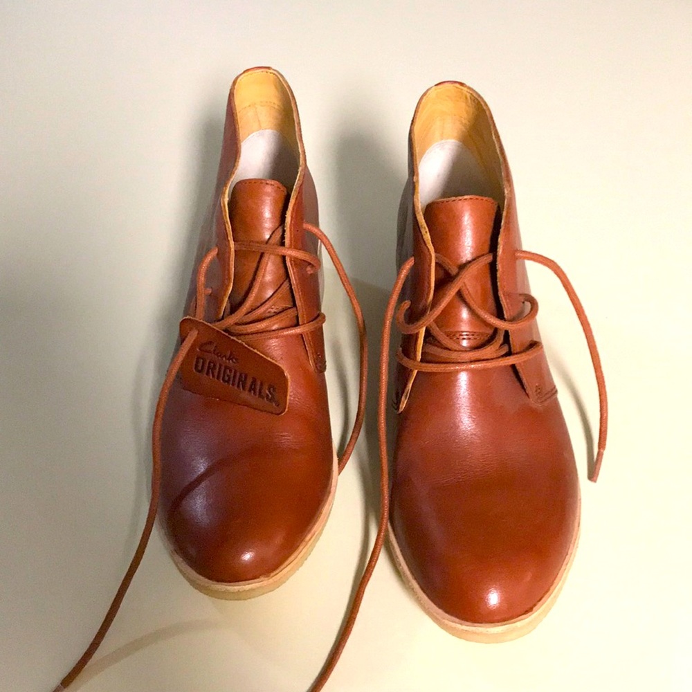 Clark’s lace up shoes